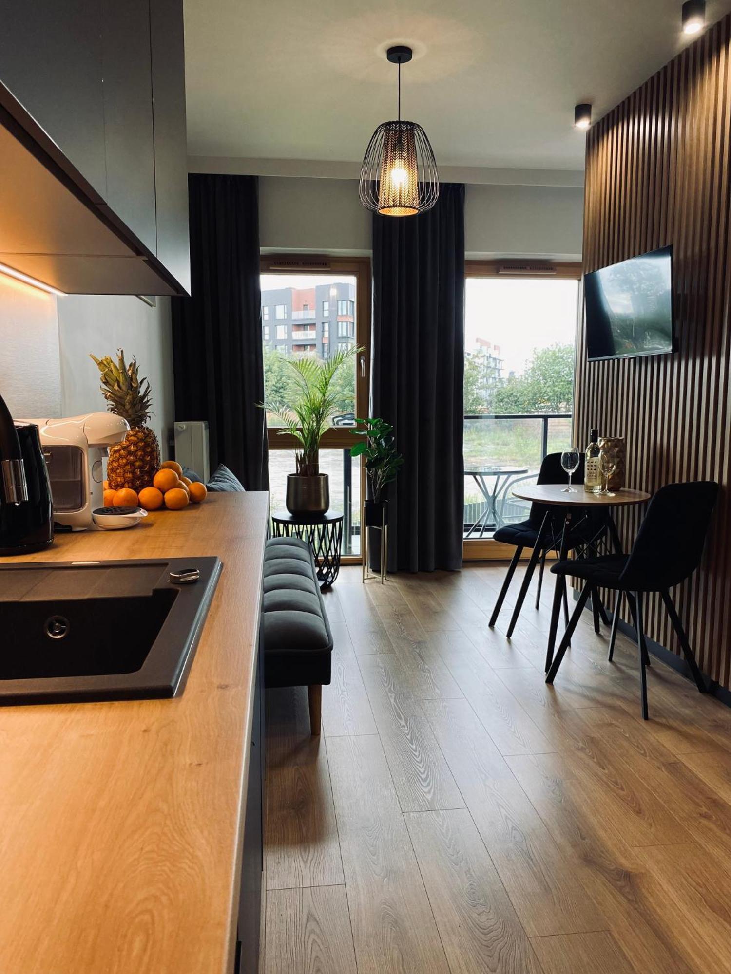 Motlawa Inn Apartment-Suna,Gym&Parking กดัญสก์ ภายนอก รูปภาพ