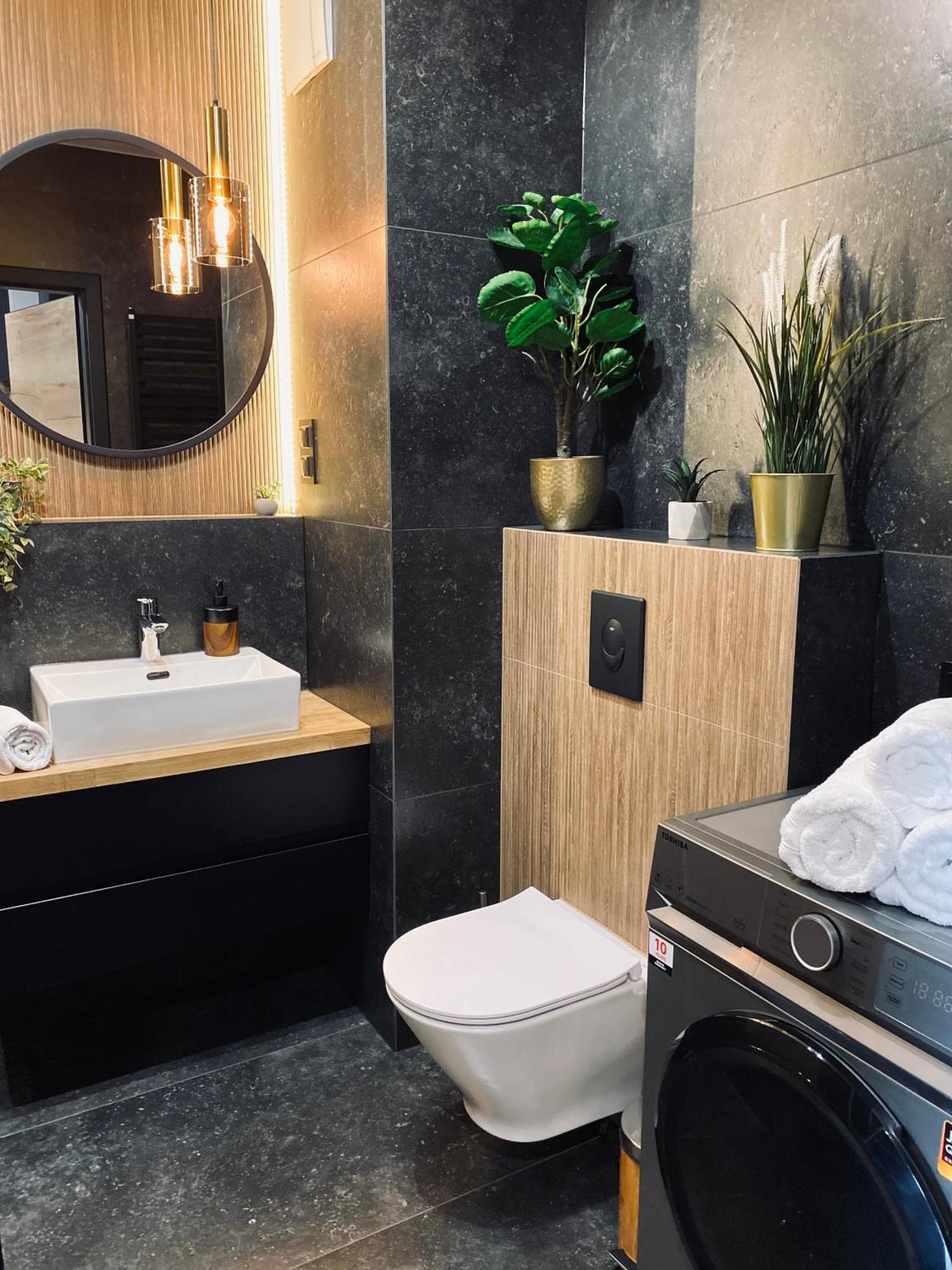 Motlawa Inn Apartment-Suna,Gym&Parking กดัญสก์ ภายนอก รูปภาพ