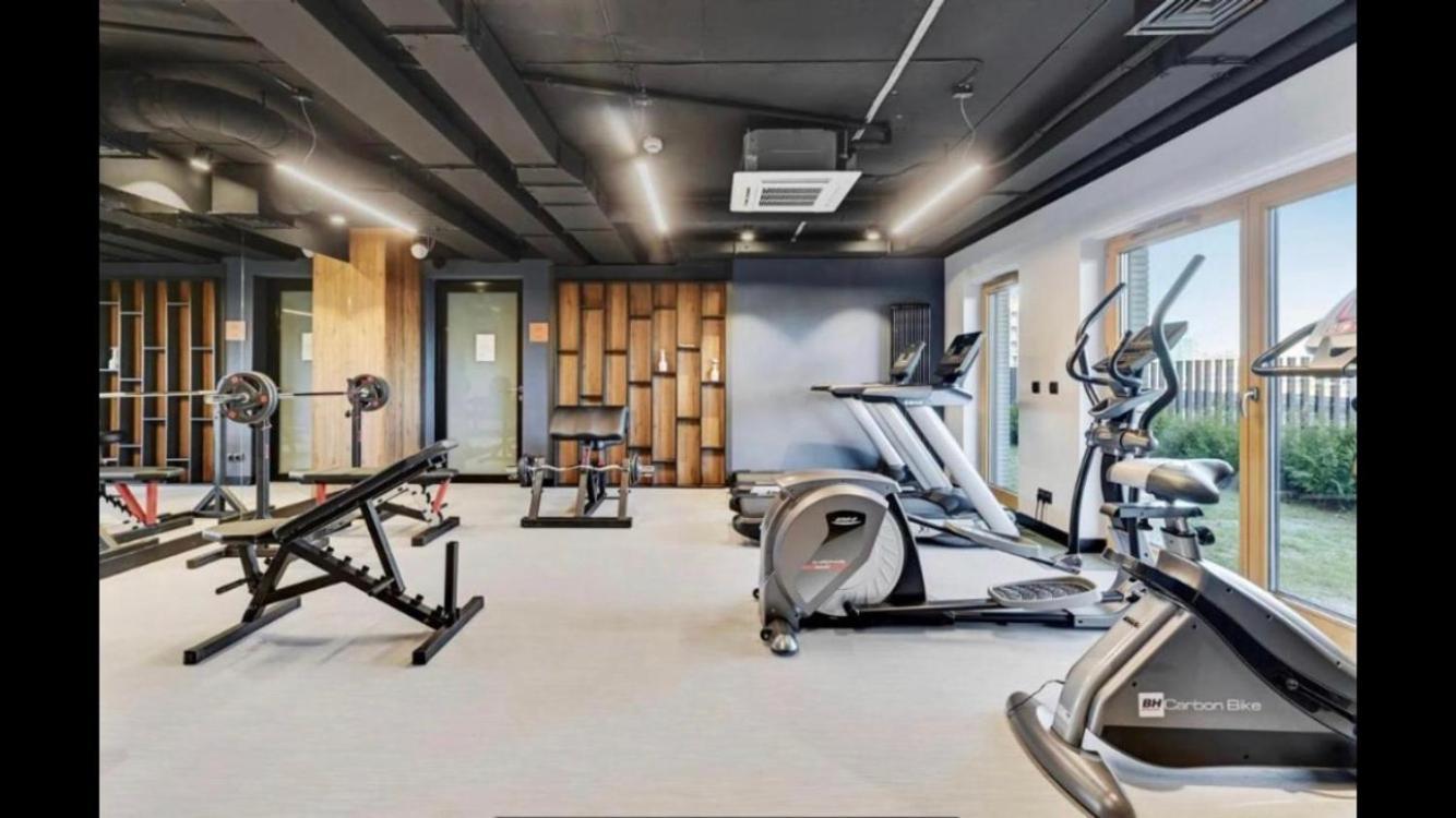 Motlawa Inn Apartment-Suna,Gym&Parking กดัญสก์ ภายนอก รูปภาพ